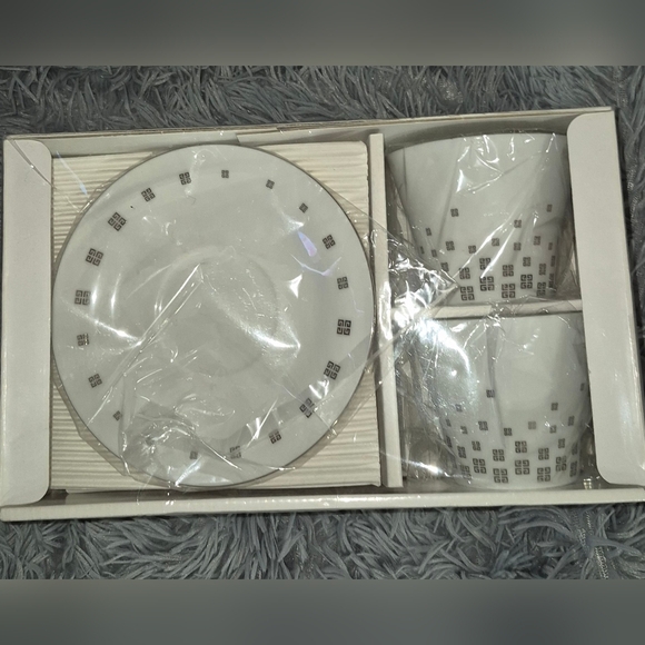 Givenchy Silverware set - Picture 2 of 6